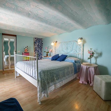 La Casetta Azzurra Naxos Giardini Naxos Bagian luar foto